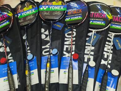 Yonex Astrox100zz Kurenai/Navy Blue