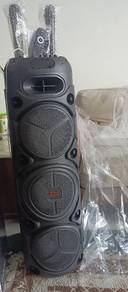 Bluethooth karaoke speaker