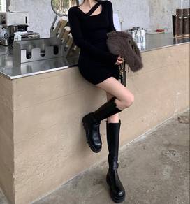 black knitted dress