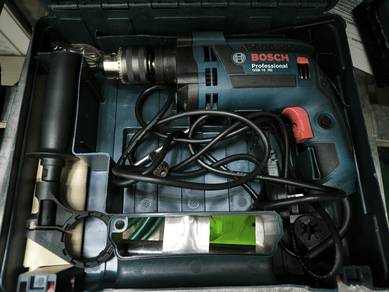 Bosch Professional GSB 16 RE Impact Drill w Case