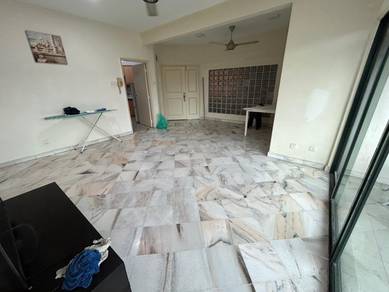 Condominium For Rent in Sang Suria