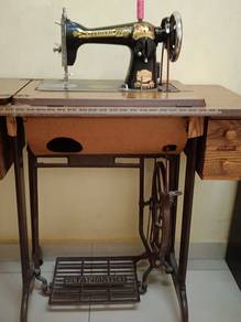 sewing machine for sale urgent 