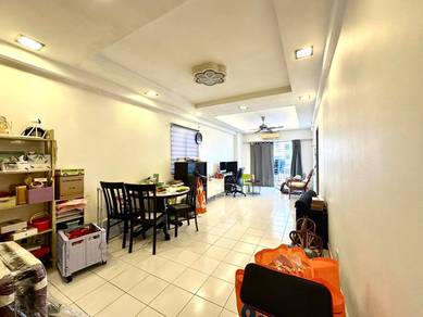 Condominium For Sale in Langat Jaya