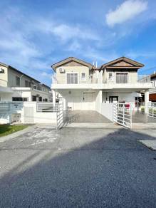 Semi-Detached House For Sale in Puchong,SGR