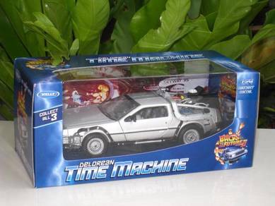 Welly 1-24 Time Machine (Back To The Future II)
