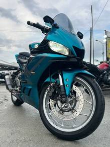 Yamaha R25