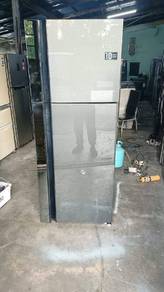 Peti sejuk Hitachi 400L