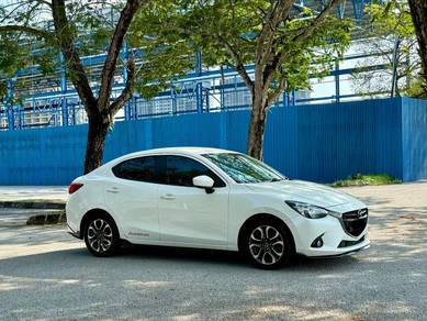 Mazda 2 SKYACTIV in Sungai Besi, KUL