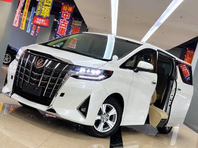 Toyota Alphard X in Petaling Jaya, SGR