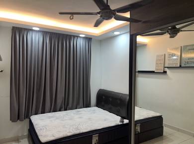 Room in Sentul, KUL