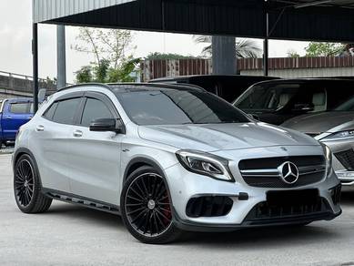 Mercedes Benz GLA45 45 AMG 4MATIC in Puchong, SGR