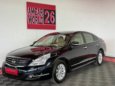 Nissan Teana 200 XE LUXURY in Sungai Besi, KUL
