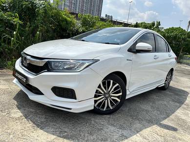 Honda City HYBRID in Salak Selatan, KUL