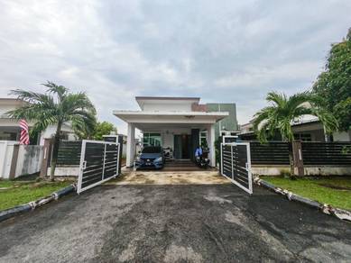 Bungalow House For Sale in Paya Rumput,MLK
