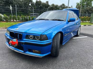 BMW 318i 18i (CKD) in Senai, JHR