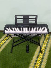 Casiotone CTS300 keyboard piano