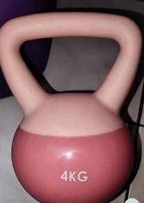 kettlebell 4kg warna pink