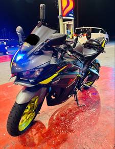 Yamaha R25