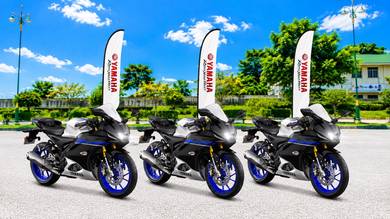Yamaha R15