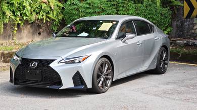 Lexus IS 300 F-SPORT in Cheras, KUL