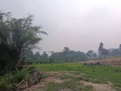 Others Land in Pantai, NSN