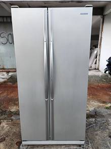 Samsung 2door fridge refrigerator side-side 496L