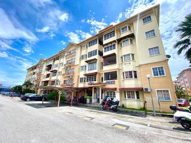 Apartment For Sale in Intana Ria