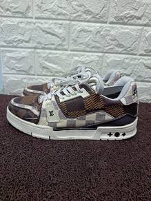 uk6 Louis Vuitton LV Trainer "#54"