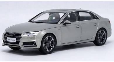 1:18 Audi A4L 2017 Dealer Edition (Grey)