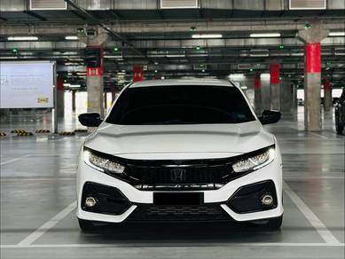 2018 Honda Civic HATCHBACK