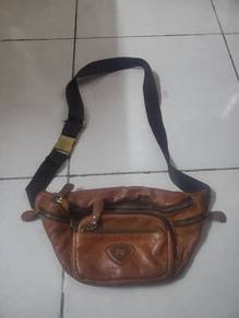 pouch bag For Sale