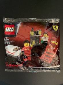 Lego Shell Ferrari Pit Crew