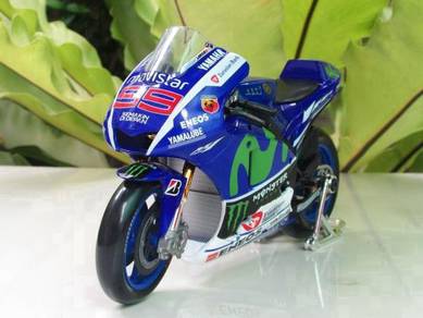 Maisto 1/10 MotoGP 2015 Yamaha YZR M1 # 99