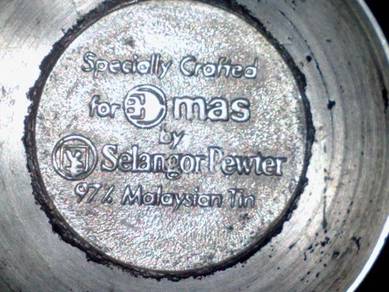 Pasu vintage Selangor Pewter MAS mini vase