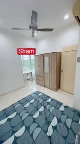 Condominium For Rent in University Place (Plaza Ivory)