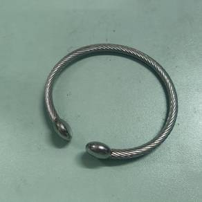 cable bracelet