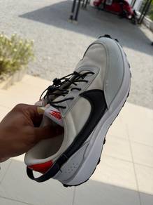 Nike Men Waffle Debut Shoe