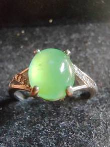 Hijau Ais Glassy 100% Jadeit Burma Asli Type A