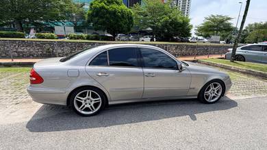 Mercedes Benz E200 200 K ELEGANCE (CKD) in Puchong, SGR