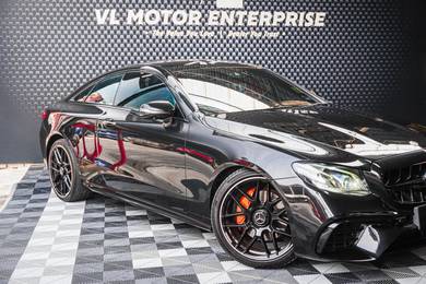 Mercedes Benz E300 300 COUPE EDITION 1 in Desa Petaling, KUL