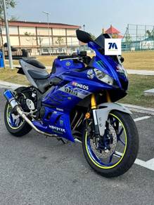 Yamaha R25