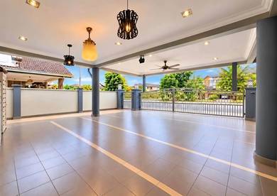 Semi-Detached House For Sale in Kajang,SGR
