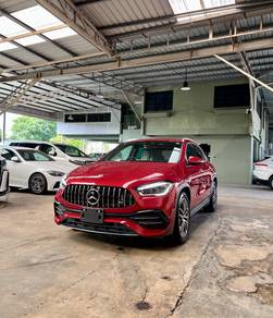 Mercedes Benz GLA35 35 AMG 4 MATIC in Johor Bahru, JHR