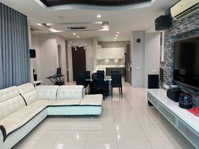Condominium For Sale in The Light Collection II