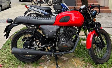 Keeway Caferacer 152