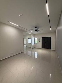 Bungalow House For Sale in Plentong,JHR