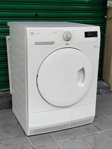 Electrolux 8kg condenser clothes dryer