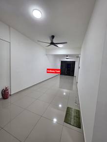 Condominium For Rent in TreeO