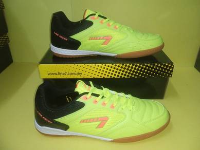ITEM BARU_Kasut Sukan Futsal LINE 7 size 10uk