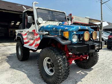 Toyota Land Cruiser BJ40 HARDTOP in Jalan Kuching, KUL